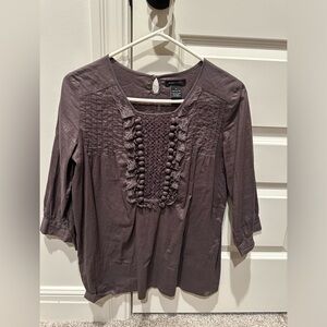 BCBG plum top size M like new